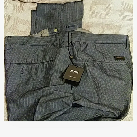 🆕Hugo Boss Sz 34R Men's Pinstripe tailored slacks - Picture 4 of 4